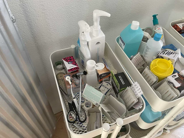 Partij medische benodigdheden - afbeelding 38 van  40