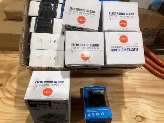 Partij met diverse goederen allerlei. - afbeelding 13 van  26