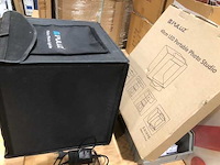 Partij met diverse goederen allerlei. - afbeelding 21 van  26