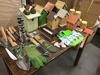 Partij met huishoudelijke- tuinartikelen - afbeelding 5 van  5