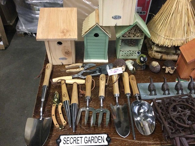 Partij met huishoudelijke- tuinartikelen - afbeelding 4 van  6