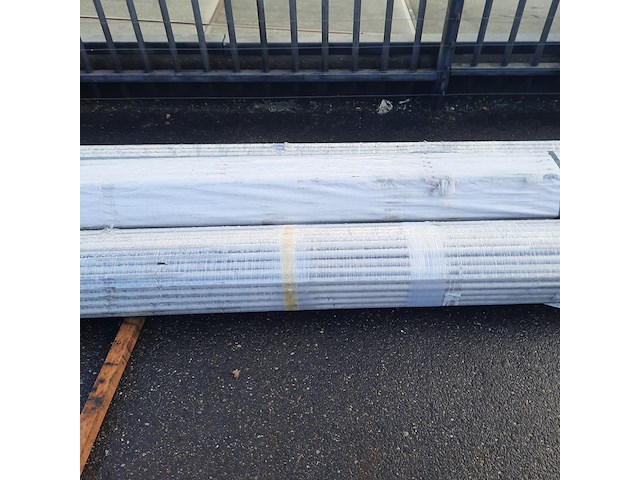 Partij metalen buizen - afbeelding 7 van  8