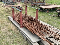 Partij metalen draadpennen - afbeelding 1 van  4