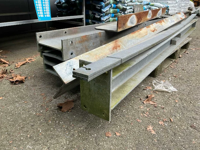 Partij metalen profielen - afbeelding 23 van  24