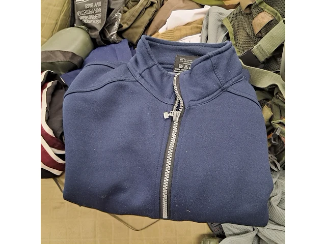 Partij militaire kleding en uitrusting nederlands leger, o.a. kpu /kl/ woodland - afbeelding 10 van  19