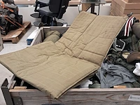 Partij militaire kleding en uitrusting nederlands leger, o.a. kpu /kl/ woodland - afbeelding 11 van  19