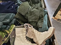 Partij militaire kleding en uitrusting nederlands leger, o.a. kpu/kl/woodland - afbeelding 12 van  17