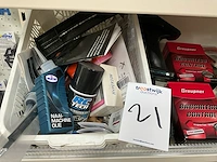 Partij modelbouw accu’s en componenten - afbeelding 4 van  19