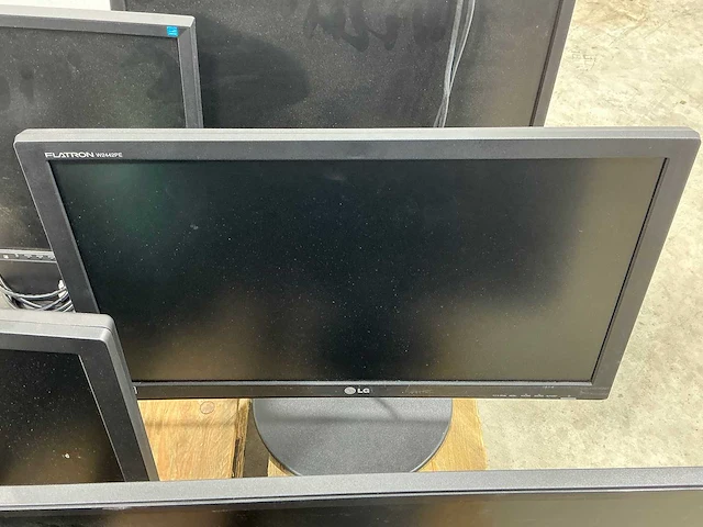 Partij monitors - afbeelding 5 van  7
