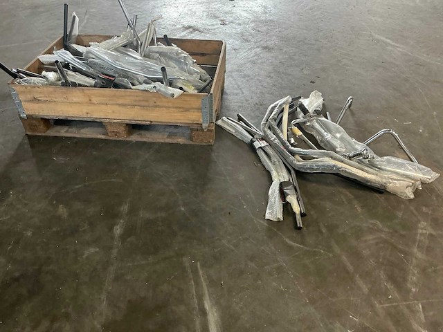 Partij motor en brommer sturen - afbeelding 5 van  7