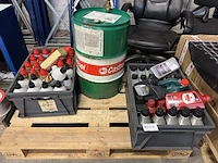 Partij motorolie en vloeistoffen ca. 55x inclusief kratten w.o. castrol, syntix, sunoco - afbeelding 1 van  12