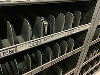 Partij multiriemen inclusief kast - afbeelding 4 van  40