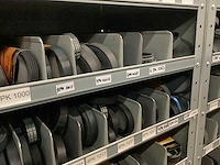 Partij multiriemen inclusief kast - afbeelding 9 van  40
