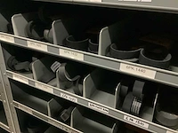Partij multiriemen inclusief kast - afbeelding 2 van  37