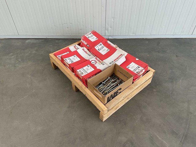 Partij muurpluggen/ bouten - afbeelding 1 van  4