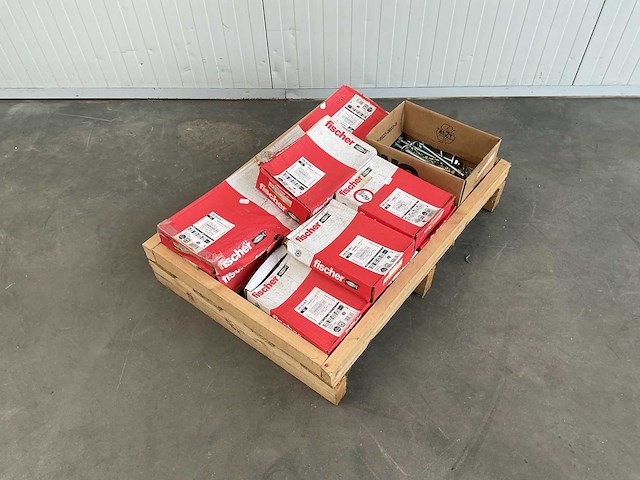 Partij muurpluggen/ bouten - afbeelding 2 van  4