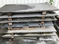 Partij natuursteen bladen - afbeelding 2 van  3