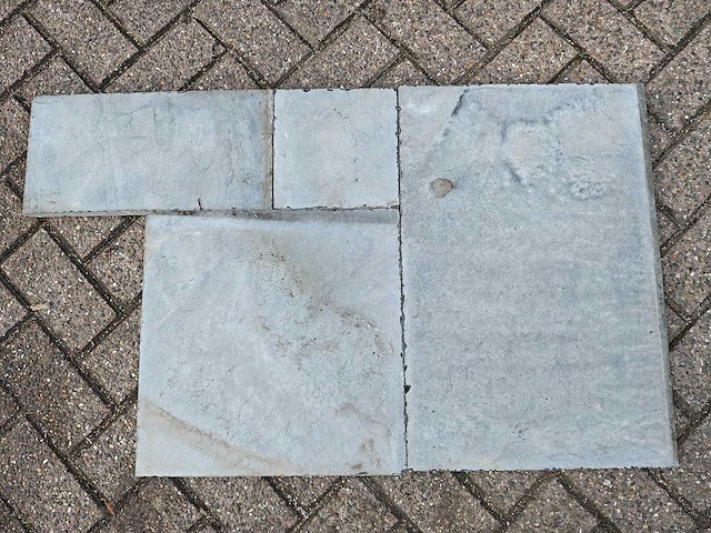 Partij natuursteen tuintegel - afbeelding 6 van  6