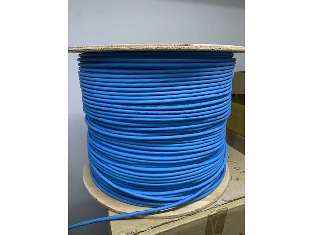 Partij netwerk connectors, patchkabels & tules/covers - afbeelding 7 van  33