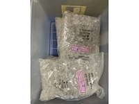 Partij netwerk connectors, patchkabels & tules/covers - afbeelding 18 van  33