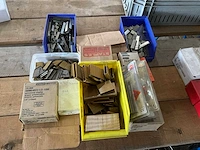 Partij nieten,spijkers - afbeelding 1 van  9