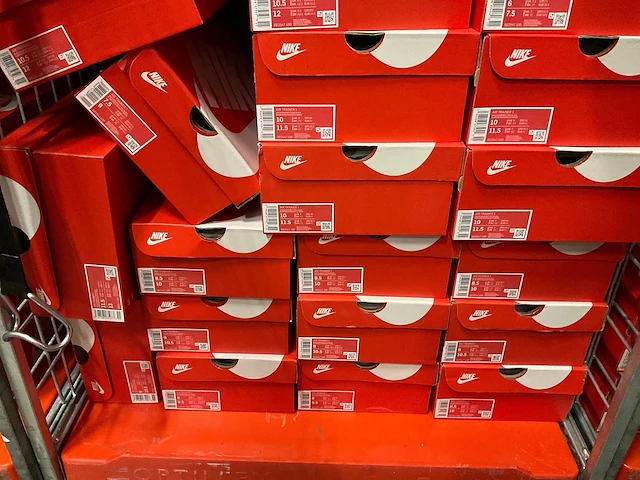 Partij nike air trainer 1 sneakers (62x) - afbeelding 4 van  5