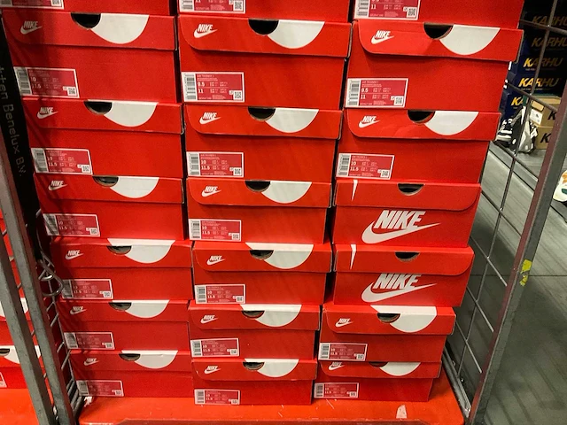 Partij nike air trainer 1 sneakers (72x) - afbeelding 4 van  5