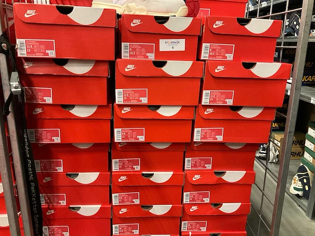 Partij nike air trainer 1 sneakers (72x) - afbeelding 5 van  5
