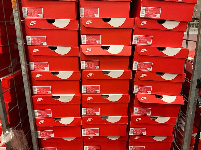 Partij nike air trainer 1 sneakers (84x) - afbeelding 5 van  5