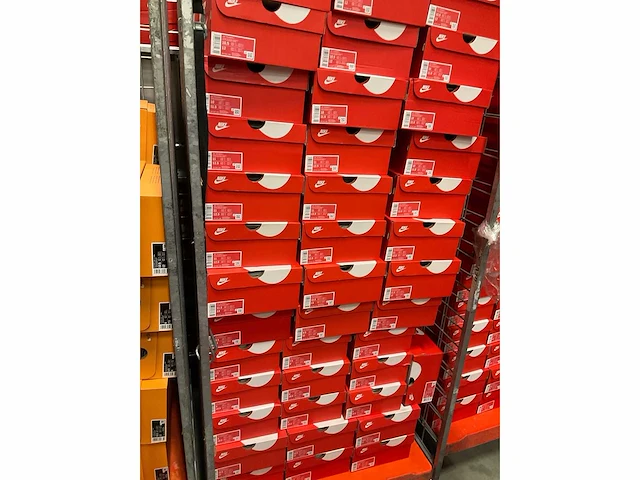 Partij nike air trainer 1 sneakers (86x) - afbeelding 3 van  5