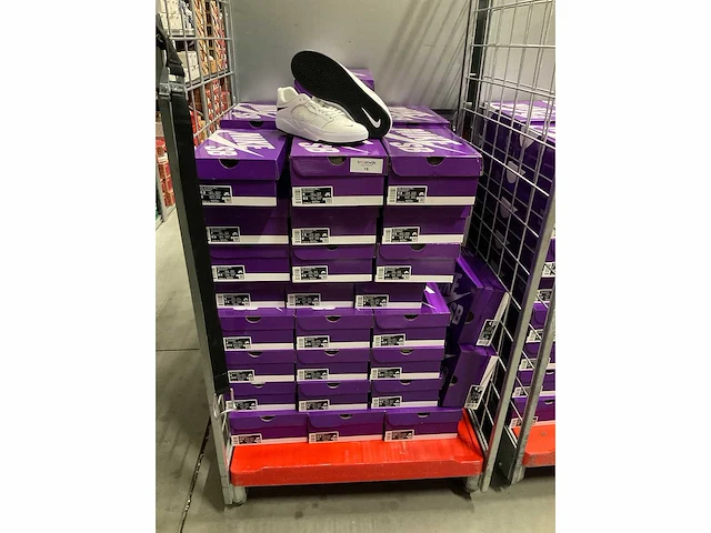 Partij nike sb ishod prm l sneakers (53x) - afbeelding 4 van  4