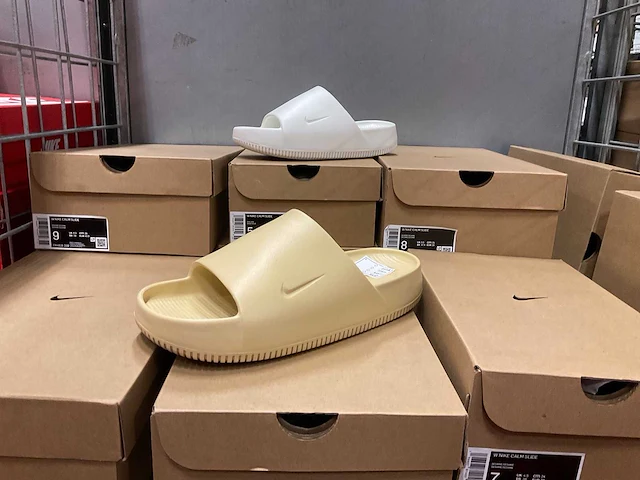Partij nike w calm slides (54x) - afbeelding 2 van  4