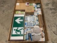 Partij (nood)verlichting - afbeelding 1 van  3