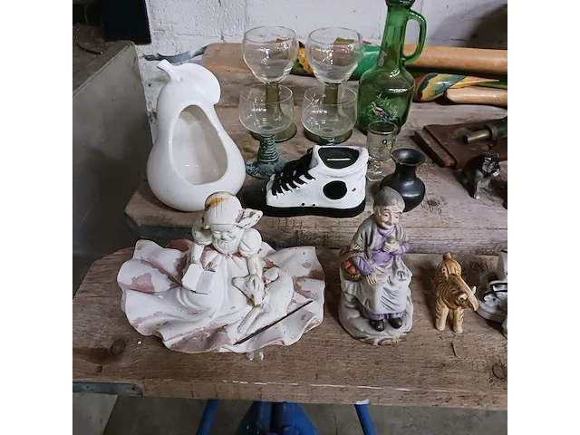 Partij nostalgisch decoratie materiaal - afbeelding 19 van  31