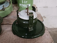 Partij nostalgisch decoratie materiaal - afbeelding 31 van  31