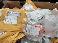 Partij onderdelen - afbeelding 4 van  7