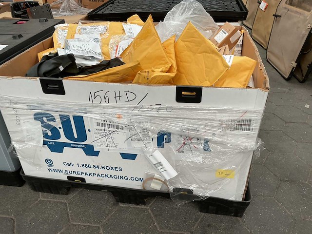 Partij onderdelen - afbeelding 6 van  7