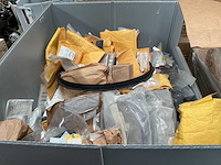 Partij onderdelen - afbeelding 1 van  7