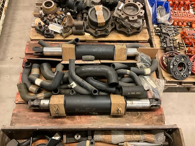 Partij ongebruikte lugli heftruck onderdelen - afbeelding 7 van  11