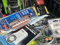 Partij (online) winkelvoorraad w.o. elektronica w.o. varta, dunlop, bandridge - afbeelding 6 van  8