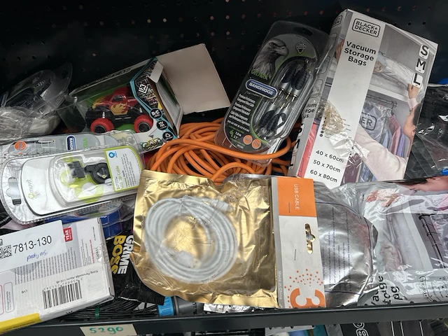Partij (online) winkelvoorraad w.o. kabels w.o. dunlop, bandridge, black+decker - afbeelding 3 van  8