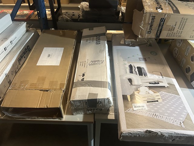 Partij (online) winkelvoorraad w.o. meubelen w.o. baninni, dreamland - afbeelding 5 van  11