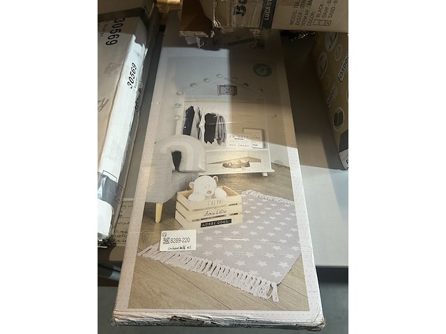 Partij (online) winkelvoorraad w.o. meubelen w.o. baninni, dreamland - afbeelding 9 van  11