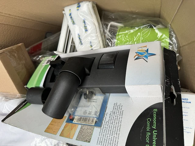 Partij (online) winkelvoorraad w.o. microscoopsets - afbeelding 2 van  11