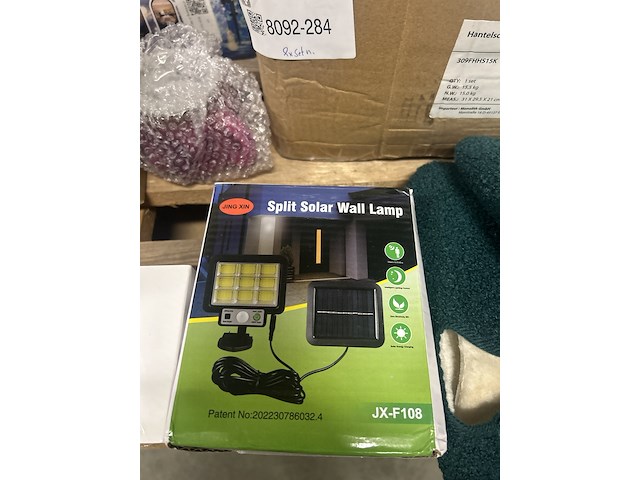 Partij (online) winkelvoorraad w.o. verlichting, fitness schijven - afbeelding 4 van  8