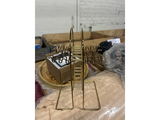 Partij (online) winkelvoorraad w.o. woondecoratie - afbeelding 7 van  9