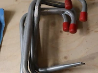 Partij ophanghaken, diverse soorten en maten o.a. 21x15cm - afbeelding 5 van  6