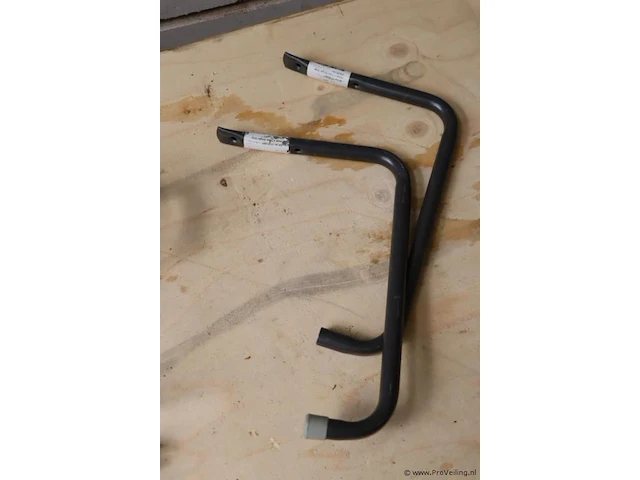 Partij ophanghaken, diverse soorten en maten o.a. 21x15cm - afbeelding 6 van  6