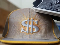 Partij original snapback petten - diverse kleuren - 24 stuks - afbeelding 6 van  9
