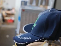 Partij original snapback petten - diverse kleuren - 24 stuks - afbeelding 9 van  9